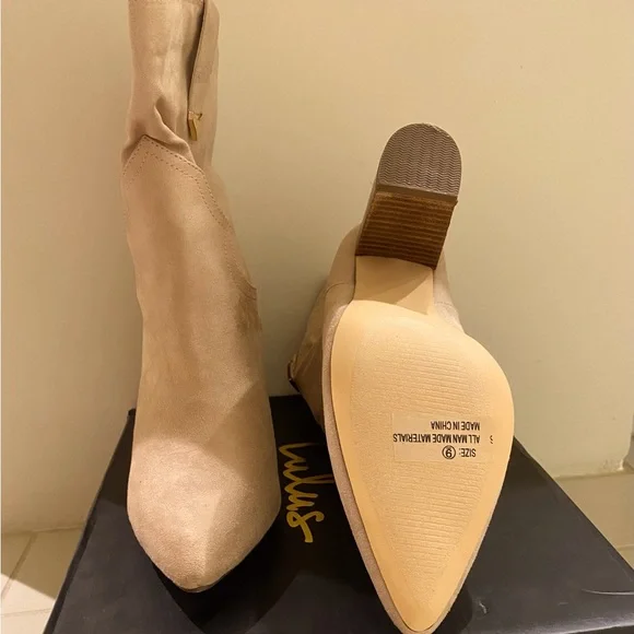 Brand New Suede Boots - Picture 2 of 4